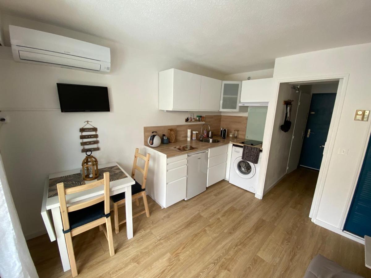 Studio 207-Front De Mer Parking Prive Cavalaire-sur-Mer Exterior photo